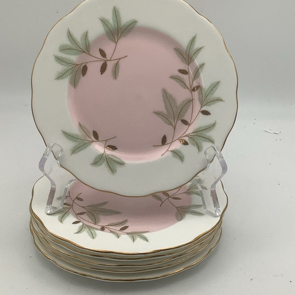 Six Royal Albert England Braemar Bone China Plates with Gold Accents - Picture 1 of 7